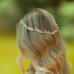 Ayajewellery gold leaf hair wreath/crown